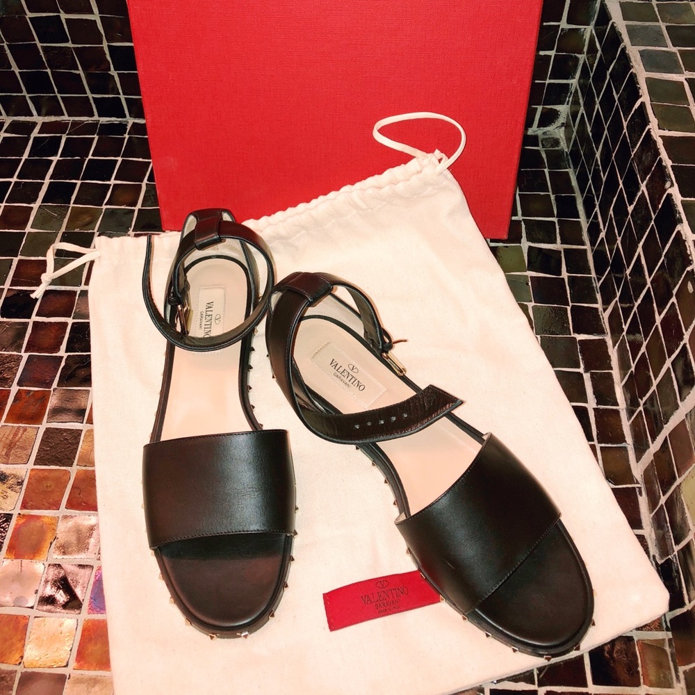 Valentino Rockstud Leather Flat Sandals